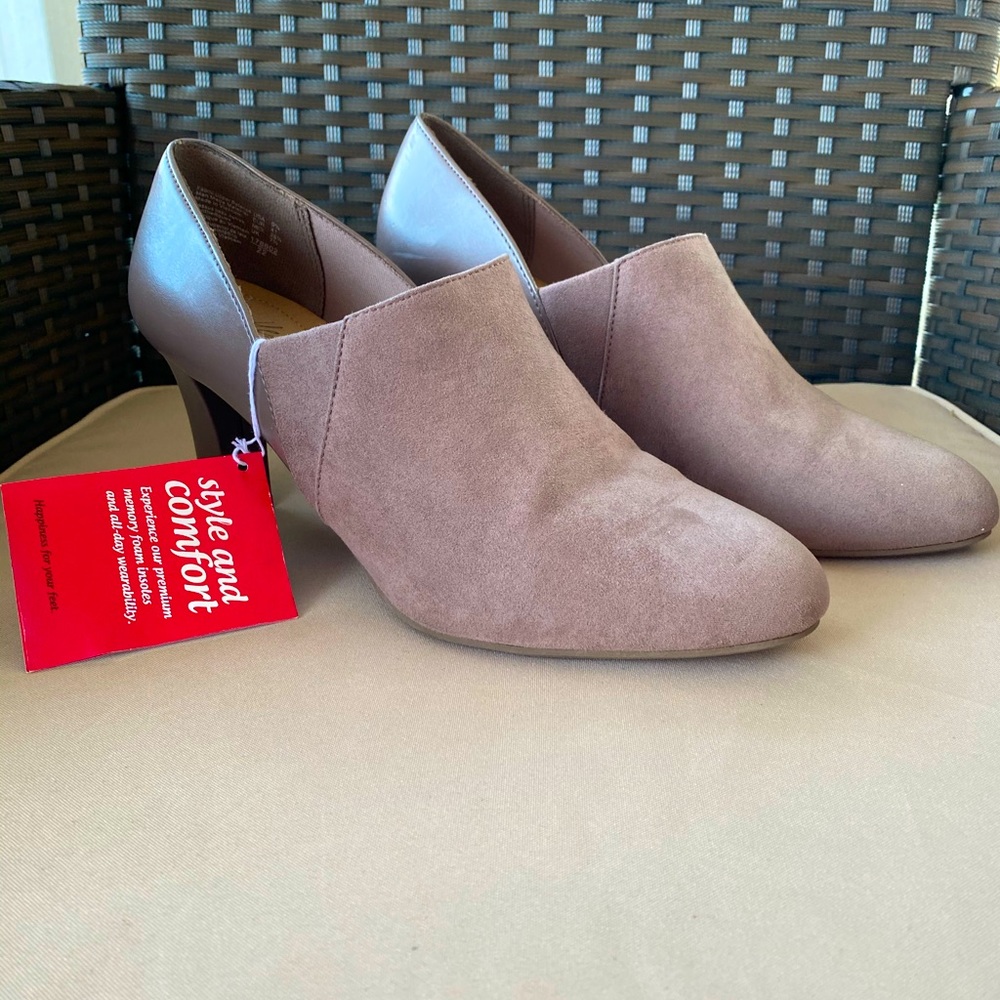 Brand New - Payless- Heel Boots